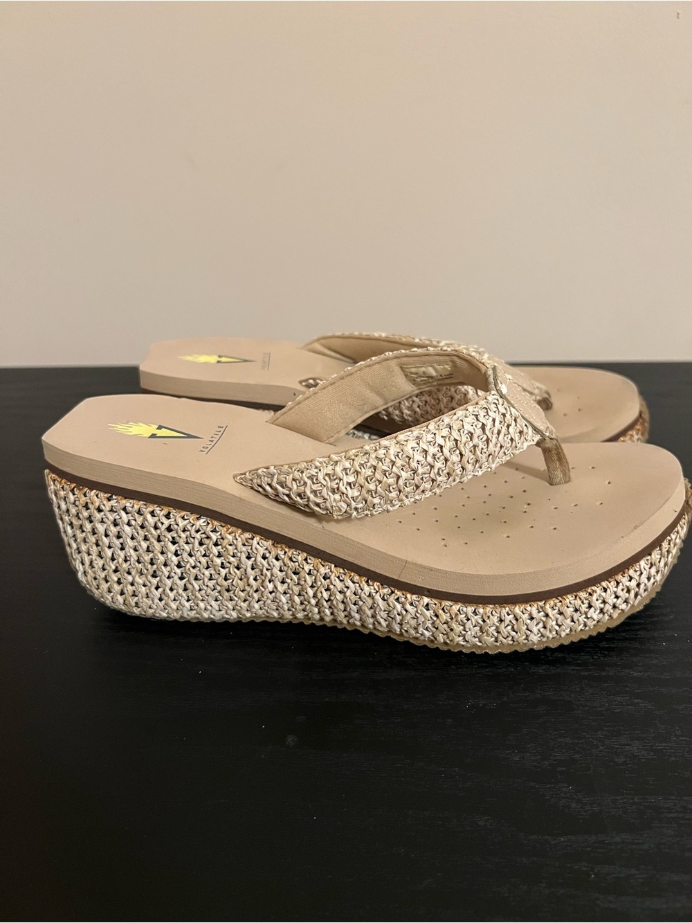 Volatile Island Platform Wedge Sandal Women's Size 8